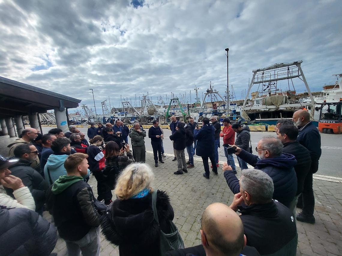 Pescatori: 60 giorni alla nuova darsena e poi il rientro al porto storico
