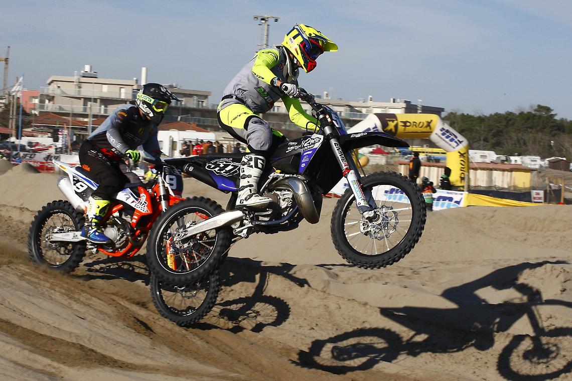 Supermarecross a Maccarese, un successo tra motori e adrenalina sul lungomare