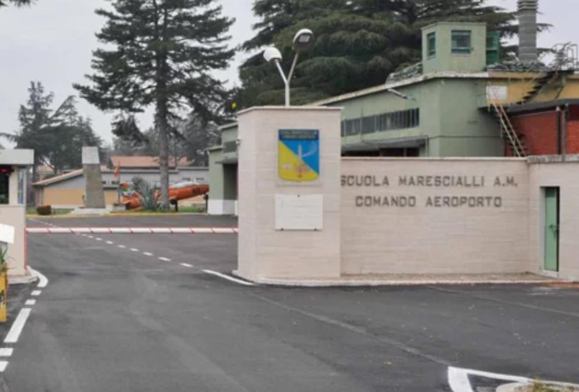 &laquo;Esclusa la presenza di parassiti nella mensa dell'Aeronautica&raquo;