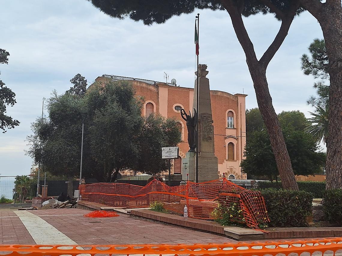Restyling di piazza dell'Unit&agrave;: 