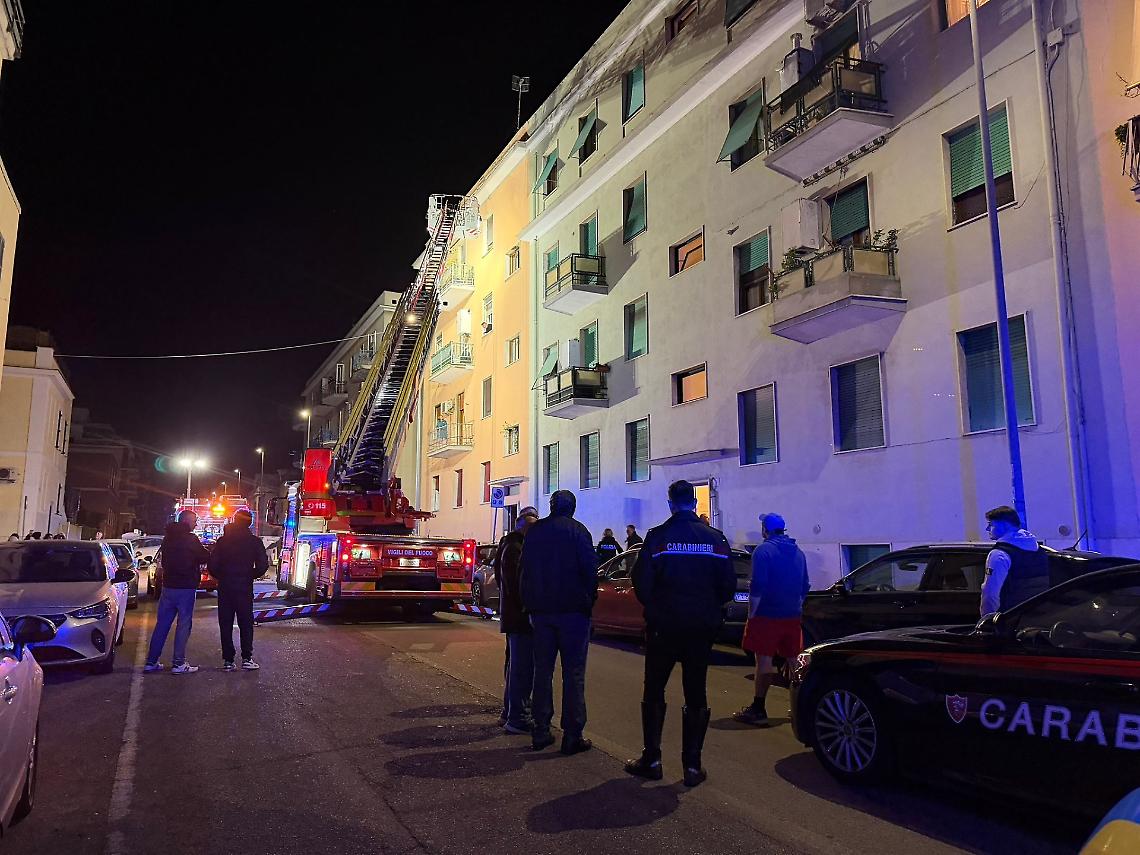 Incendio via bramante 2