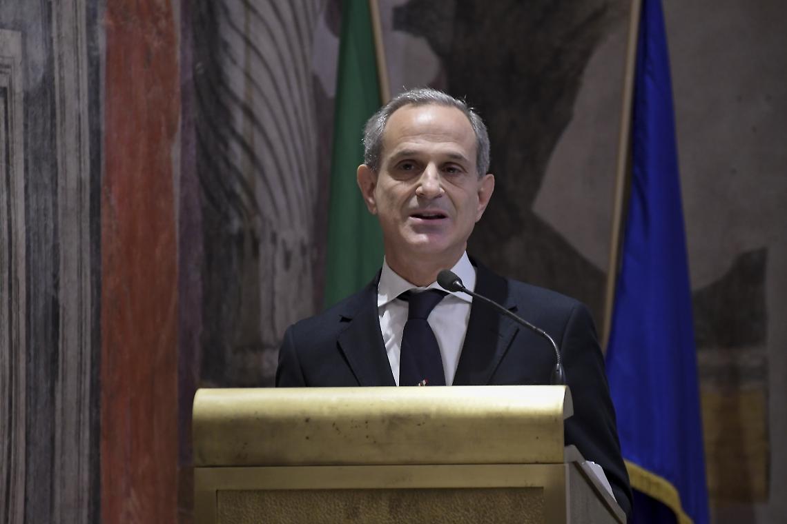 L'ex sottosegretario Francesco Giro sostiene il candidato Manuelli 