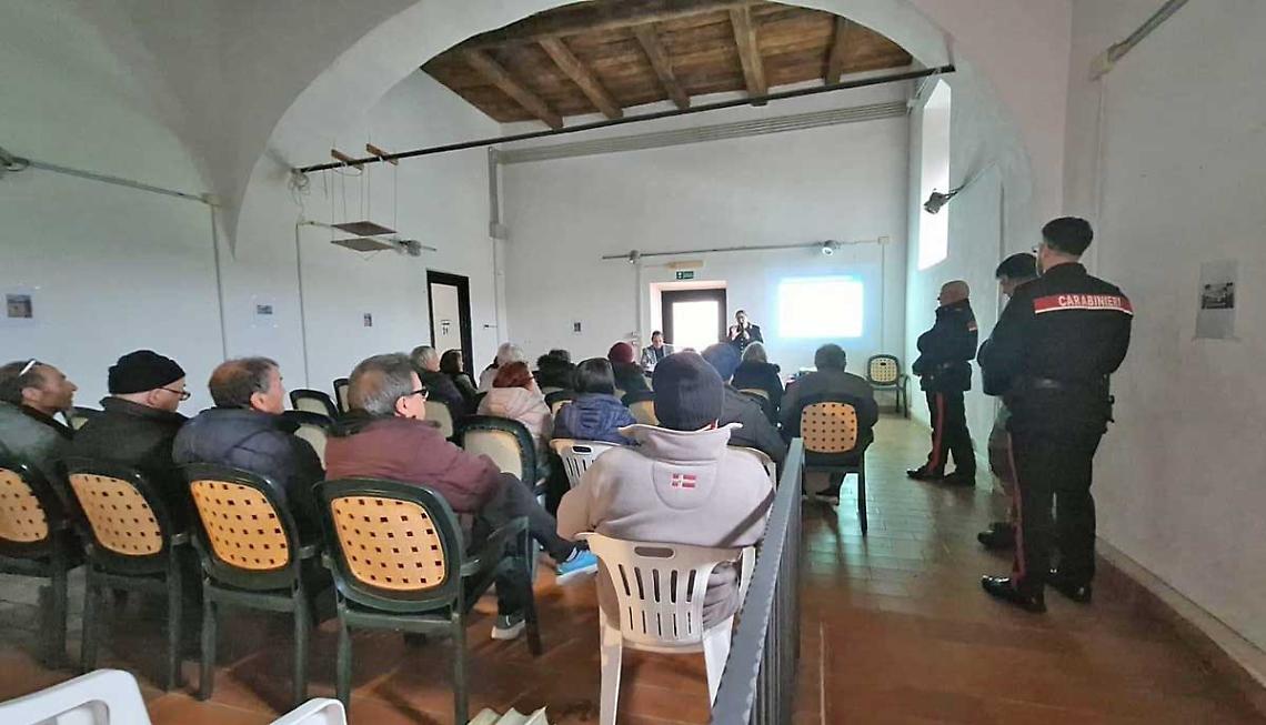 Truffe, i carabinieri al fianco degli anziani