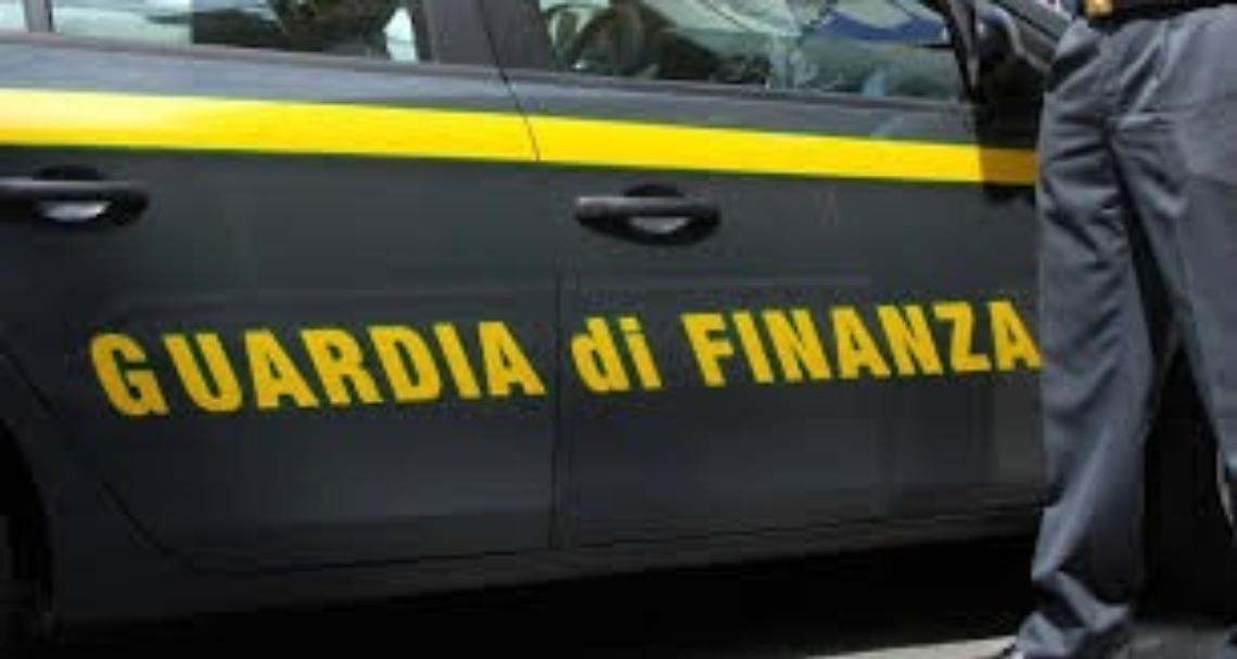 Arresto della Guardia di finanza