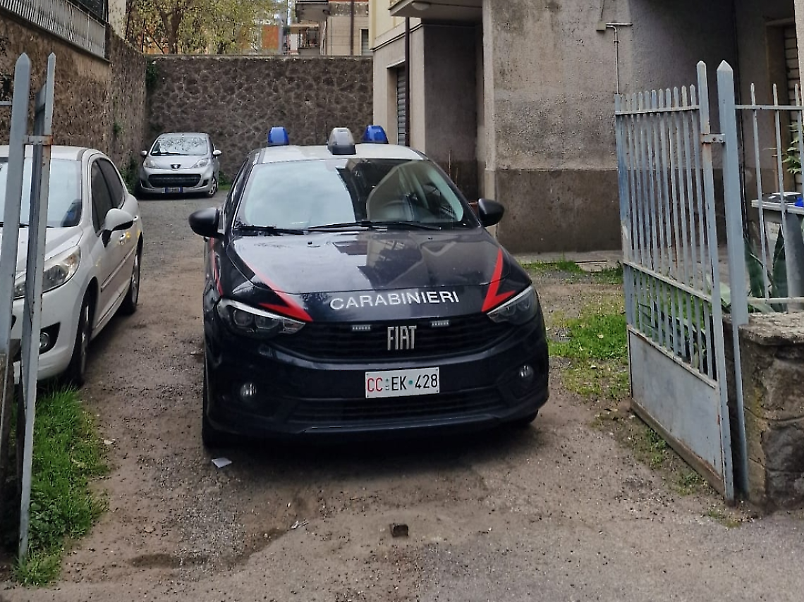 Viterbo, anziana di 93 anni precipita dal quinto piano