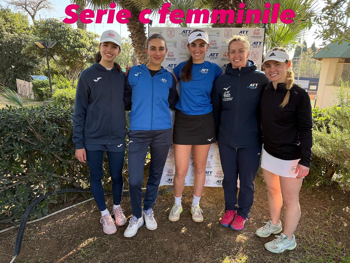 Le ragazze dell'Aureliano dominano