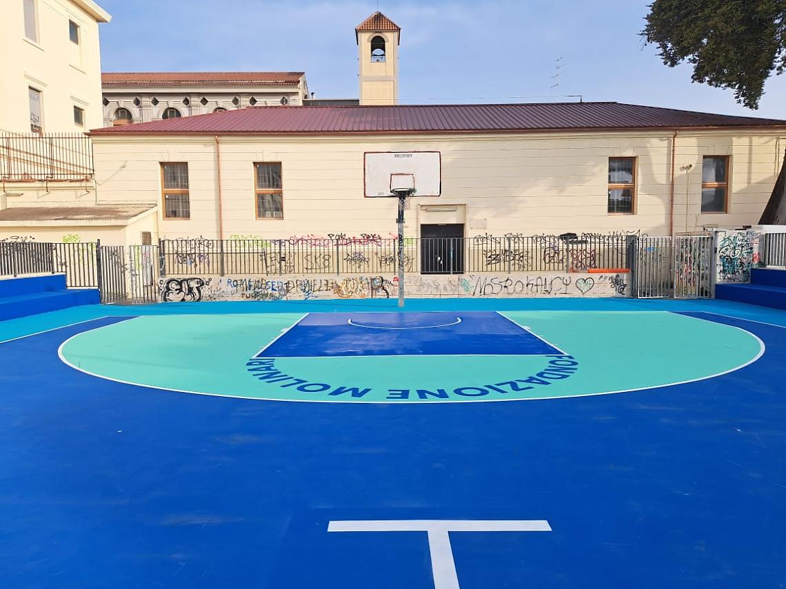 Campo basket Pincio, domani il primo canestro