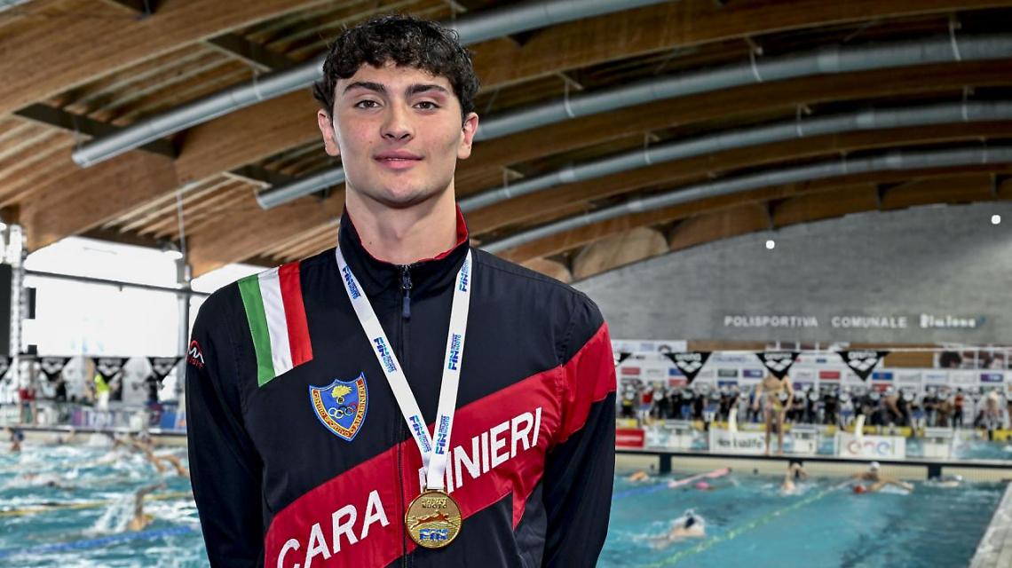 Ballarati si prende la scena: oro e record nei 50 stile libero