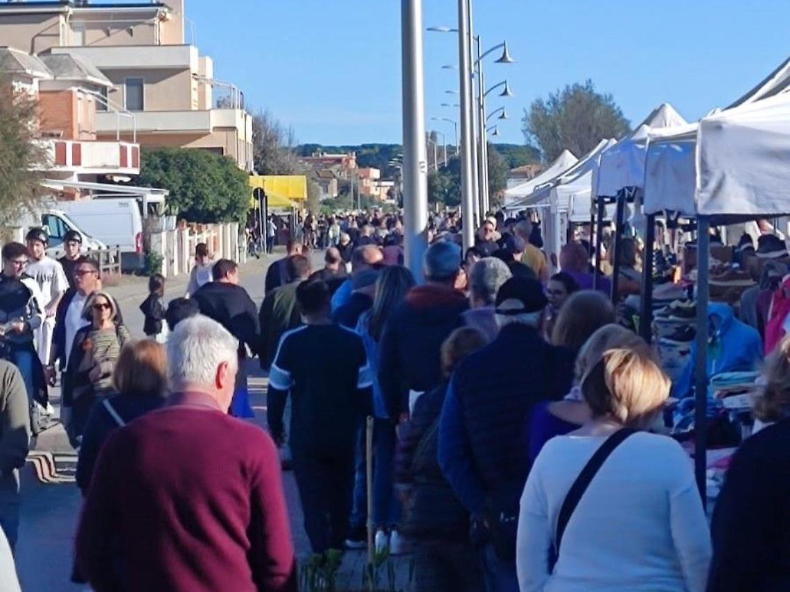 Tarquinia Lido, Pasqua da record: il litorale fa il pieno e lancia la sfida all&rsquo;estate