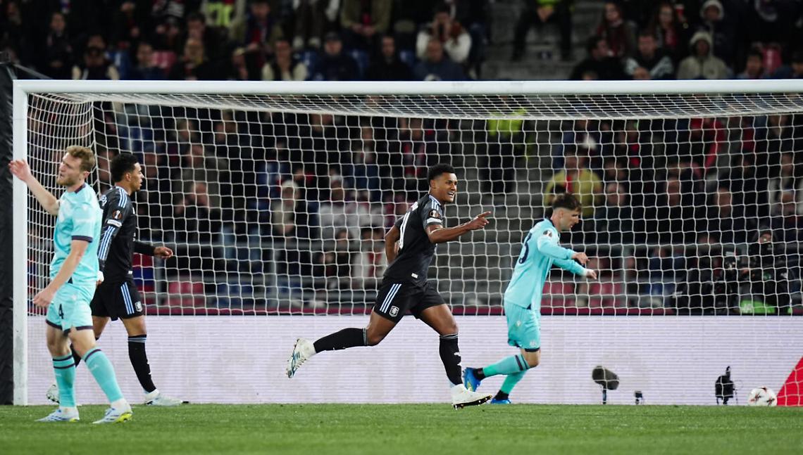 Europa League, il Bologna cede 3-1 all'Aston Villa nei quarti di finale. Sconfitta anche la Fiorentina in Conference