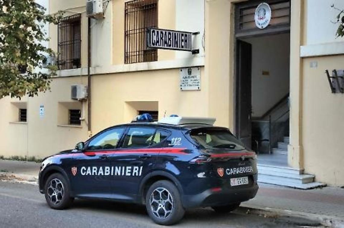 Droga in casa, sedicenne arrestato: scoperto con hashish gi&agrave; pronto per lo spaccio