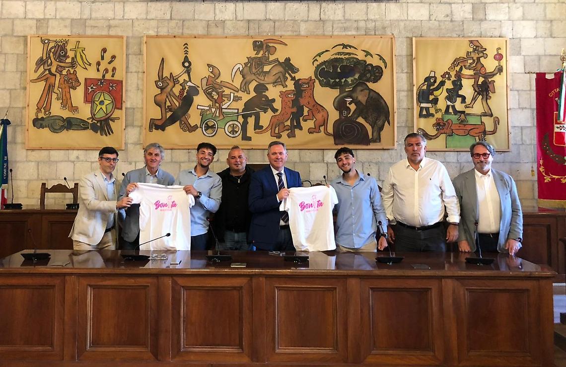 Tarquinia, caso stabilimento balneare, il Comune batte cassa: escussa la fideiussione per completare i lavori