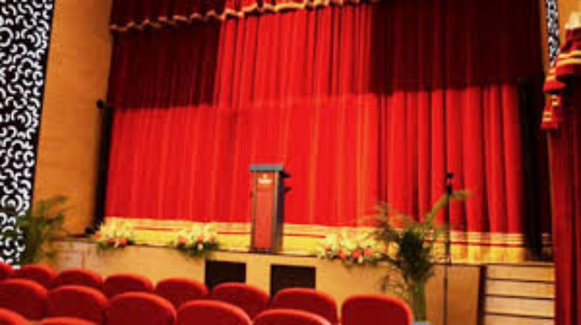 Ultimo sipario su &ldquo;Tuscia in Scena&rdquo;: risate e colpi di scena al   Don Paolo Stefani