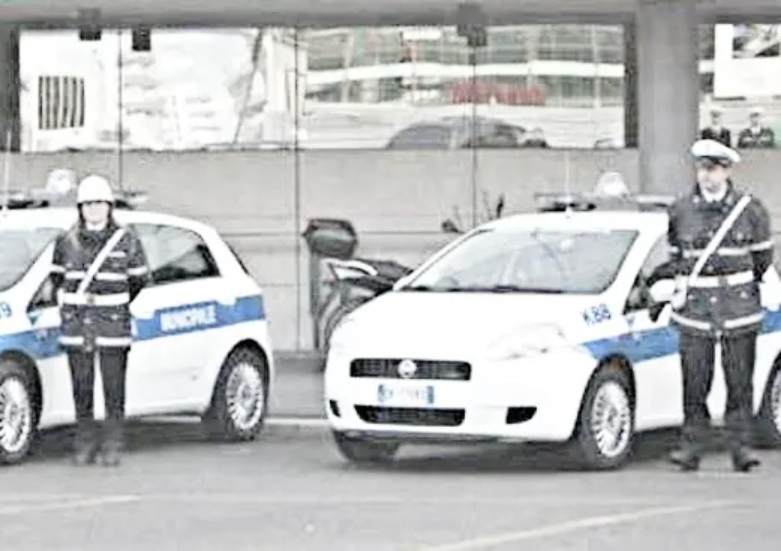 "Vigili, 37 senza pi&ugrave; lavoro"