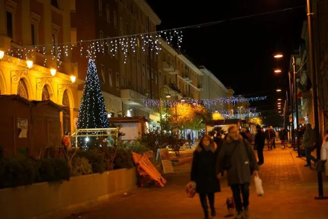 Mecozzi boccia il Natale a Cinque stelle