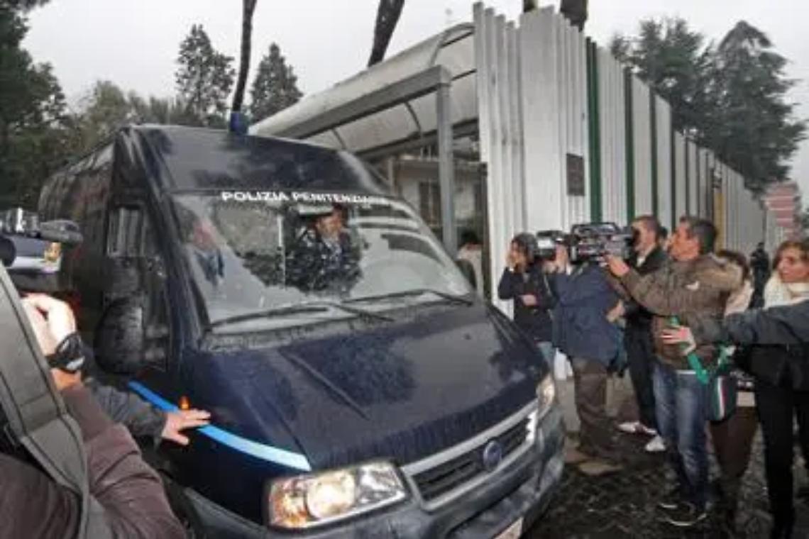 In manette donne famiglia Zagaria