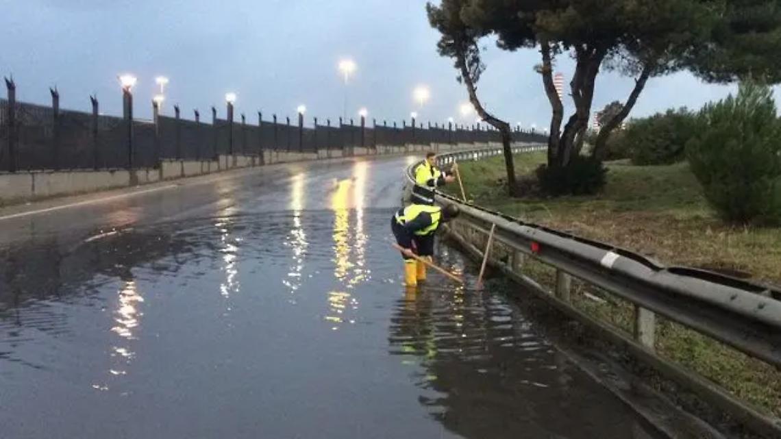Maltempo, giornata di lavoro per la Protezione civile