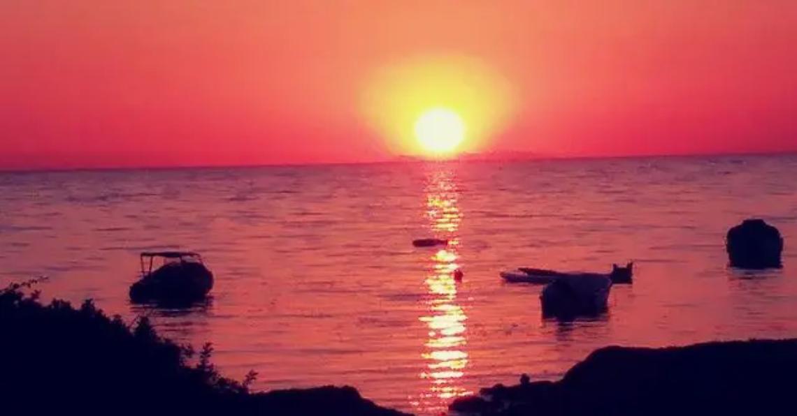 Tramonto alla frasca (foto Antonio Balsimeli)