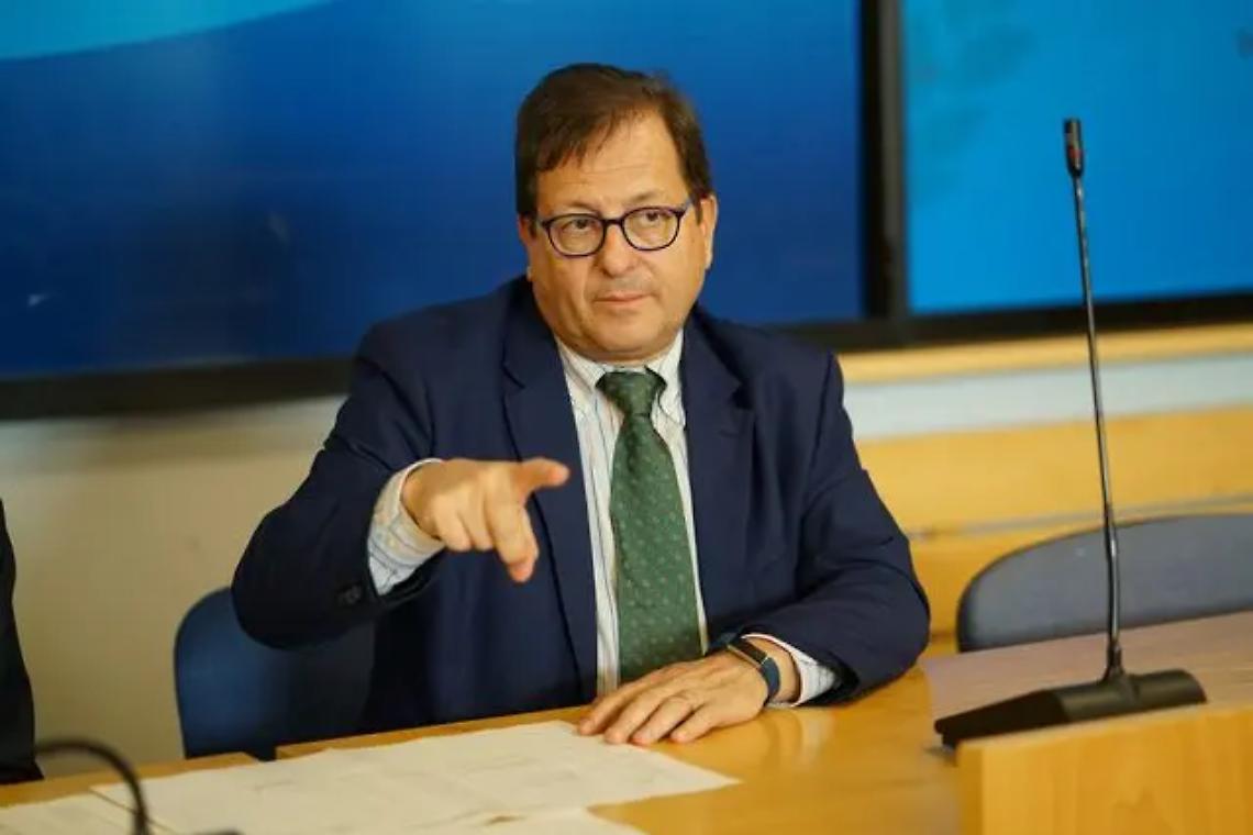 Piazzale Torraca, deliberata la concessione delle aree per l'installazione dei serbatoi