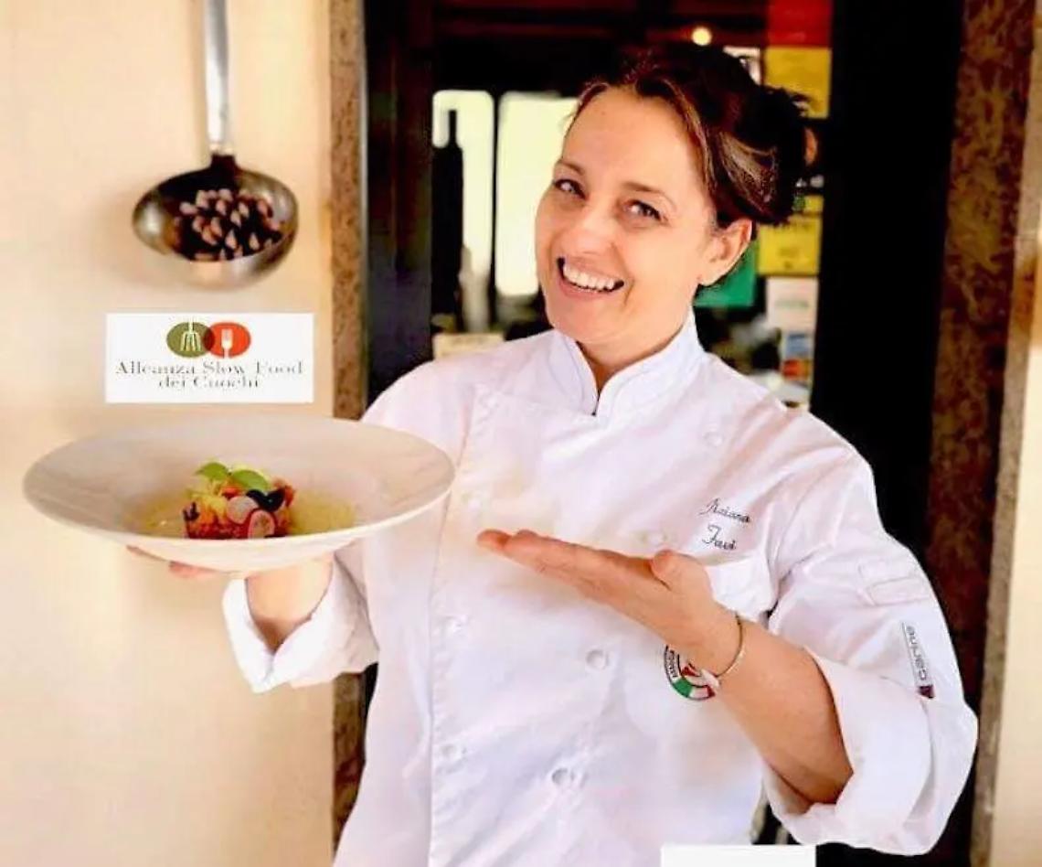 La chef Tiziana Favi di Namo Ristobottega di Tarquinia protagonista allo Slow Food Village a Viterbo