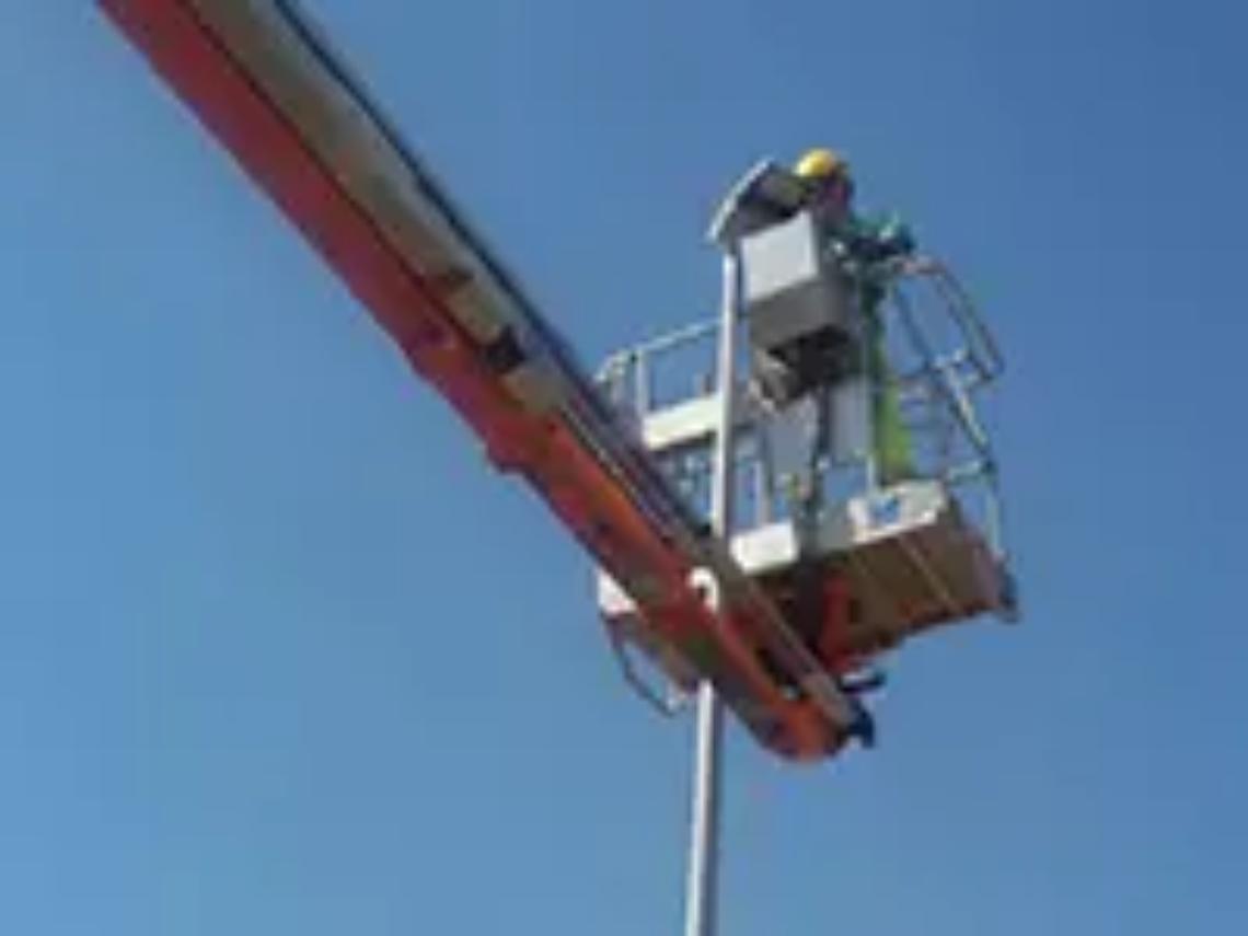 Lavori in corso per rinnovare l&rsquo;illuminazione pubblica a Tragliatella