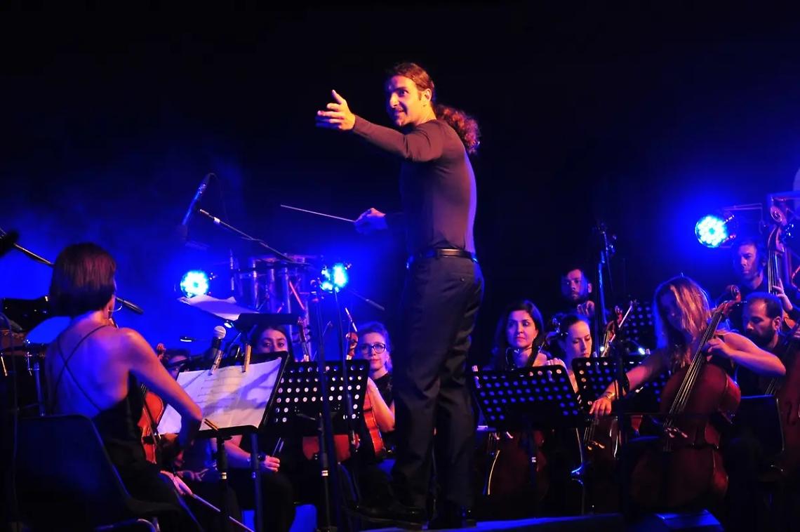 Il maestro Gabriele Ciampi incanta il Forte Michelangelo