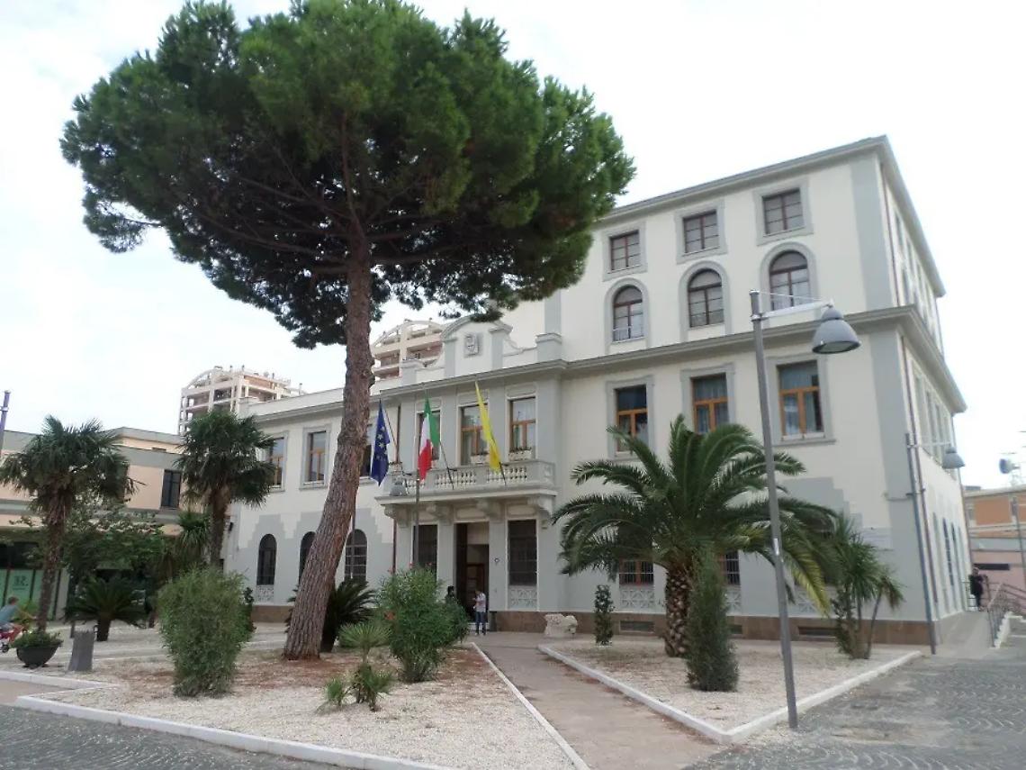 Sgm, ancora niente stipendi per i lavoratori