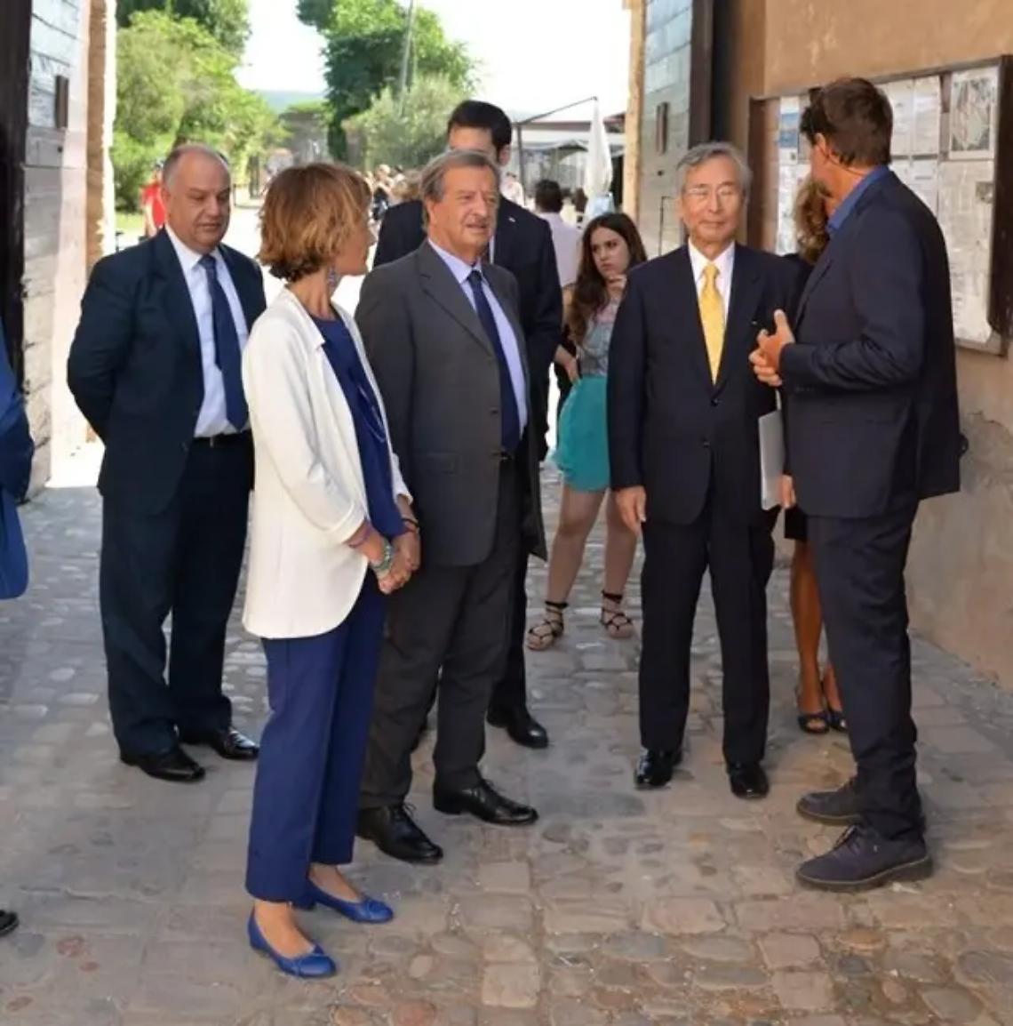 Janus River, 82enne che gira il mondo in bici, accolto in collina