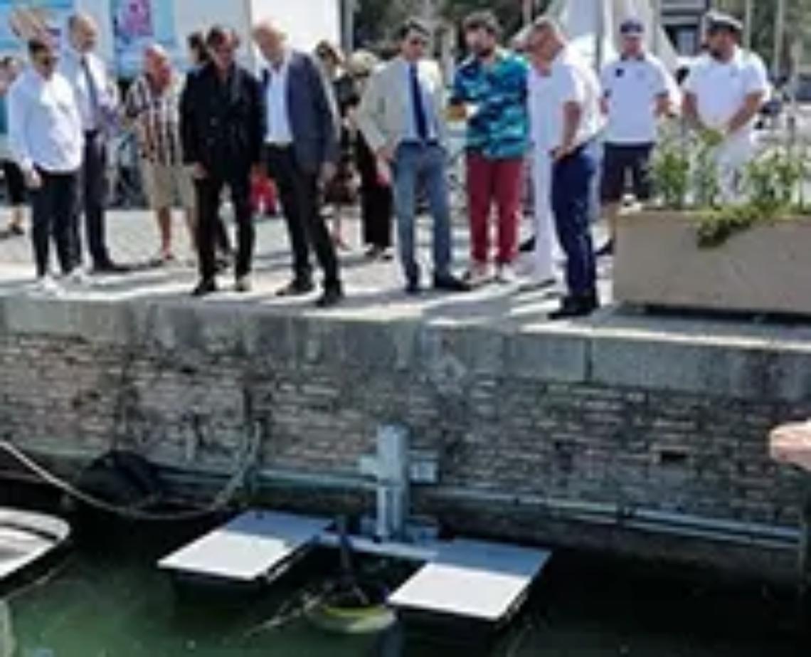Installati in Darsena i seabin, i nuovi cestini aspira plastica