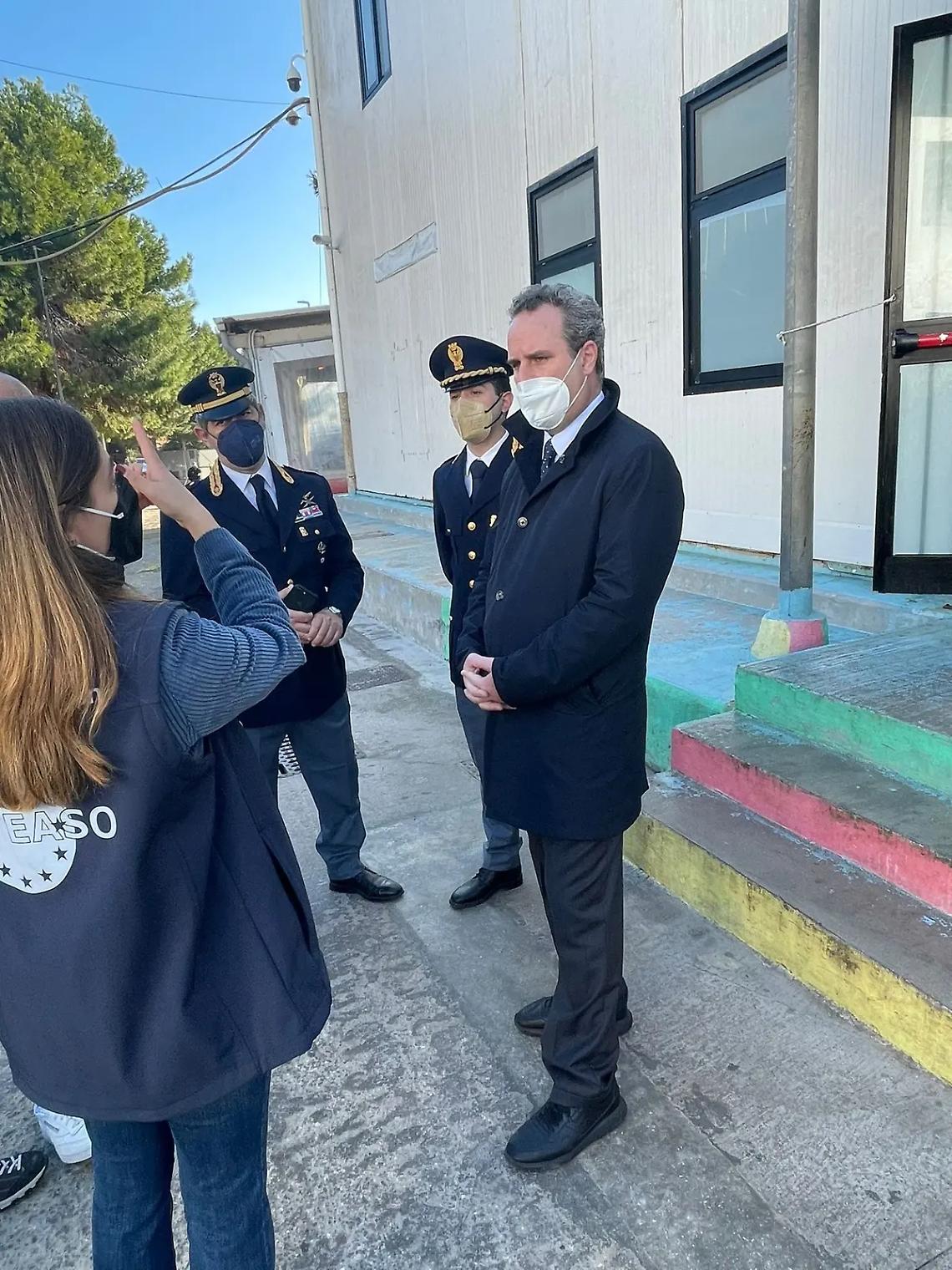 "Migranti, &egrave; ora che intervenga l'Europa"