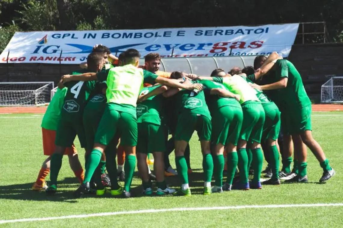 Calcio, il Cerveteri ricomincia alla grande