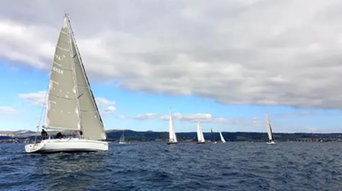 Una sola prova con tanta onda e poco vento