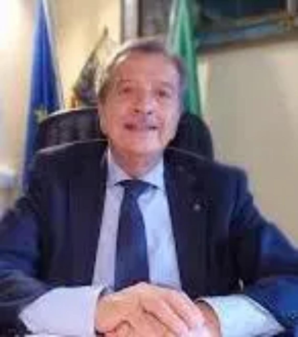 &laquo;La maggioranza dei cittadini mi scrive in privato per ringraziarmi e per esortarmi a continuare cos&igrave;&raquo;