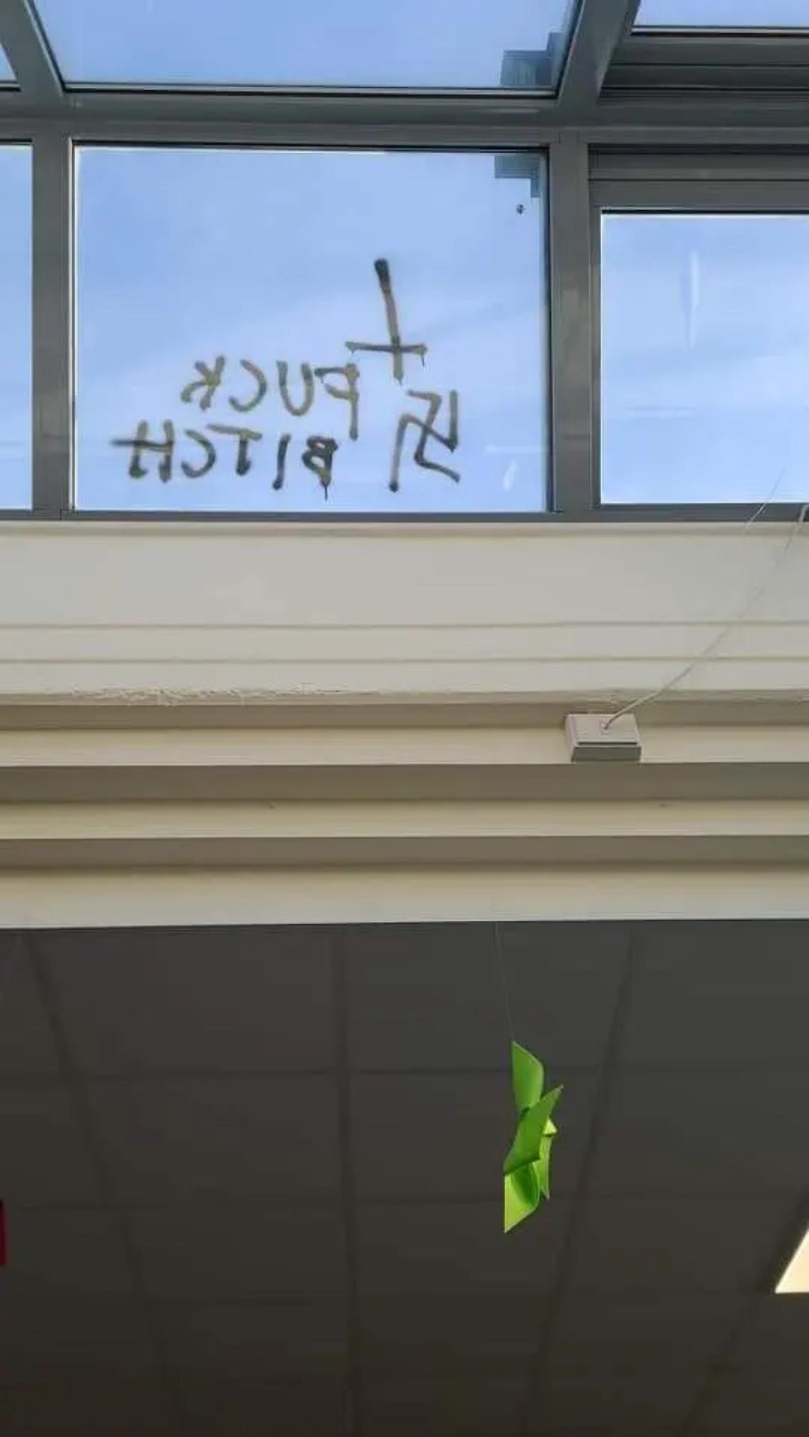 &laquo;Vandali all&rsquo;asilo nido, servono pi&ugrave; controlli e telecamere&raquo;