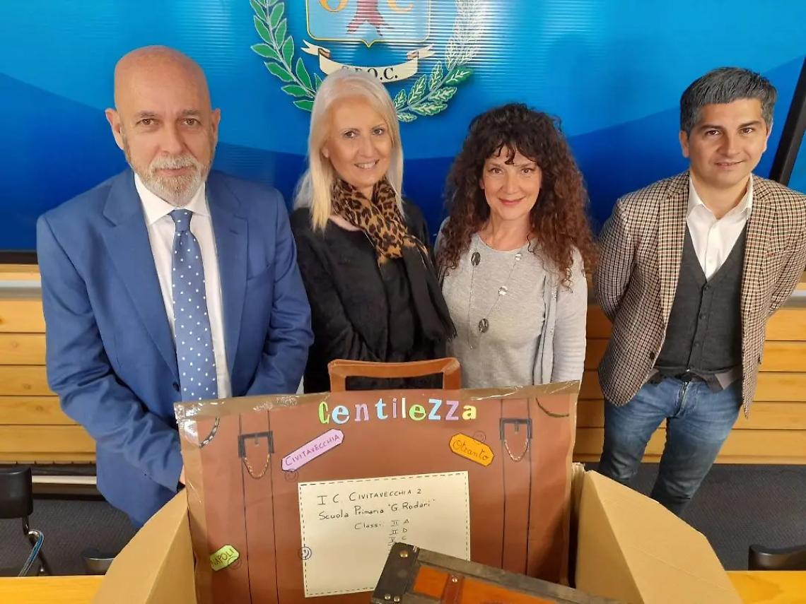 Ripartita da Civitavecchia la ''Valigia della gentilezza''