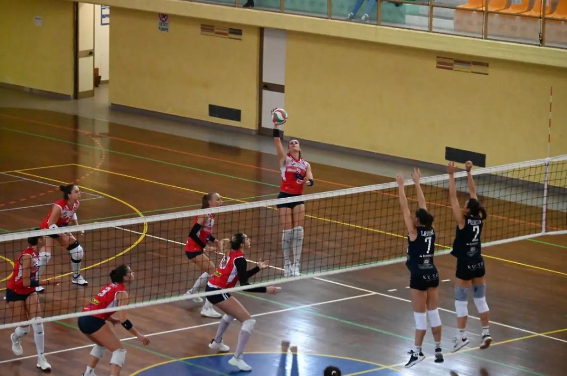 Pallavolo, aprile non cambia le cose: 0-3 Margutta
