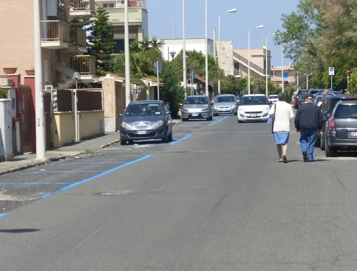 Ladispoli: da gennaio parcheggi gratis per le auto ibride ed elettriche