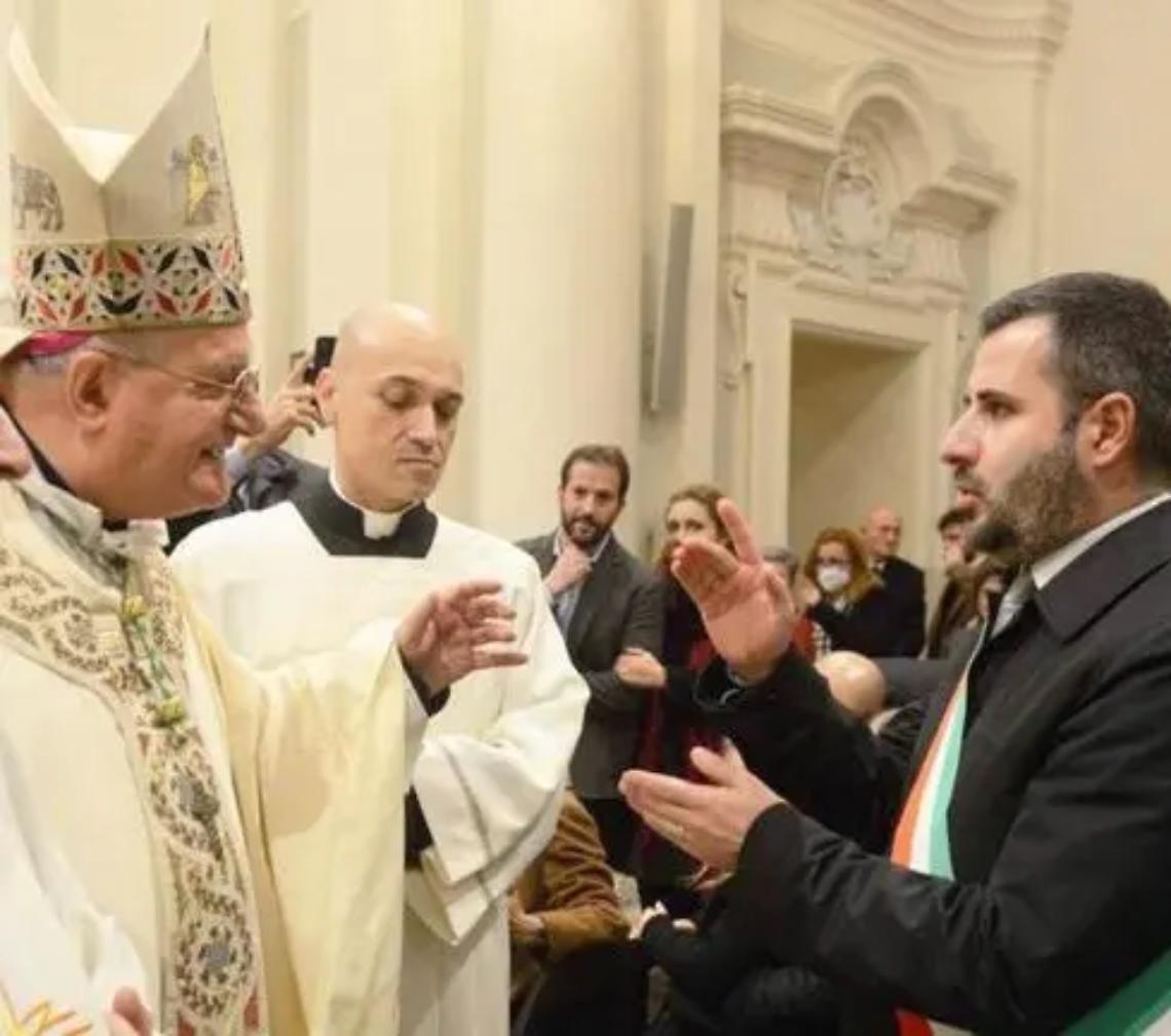 &laquo;Grazie al vescovo per la sua presenza costante&raquo;