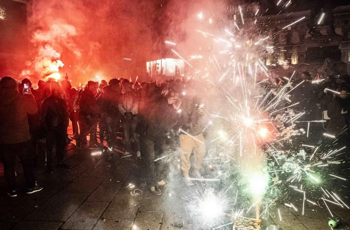 Esplode petardo: giovane ferito