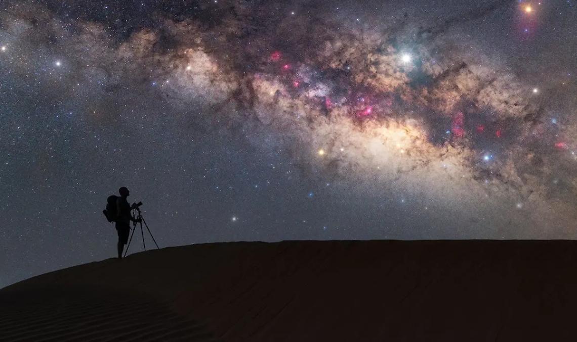 &ldquo;Dal tramonto all&rsquo;alba&rdquo;: al centro commerciale Leonardo la mostra fotografica sull&rsquo;incanto della notte