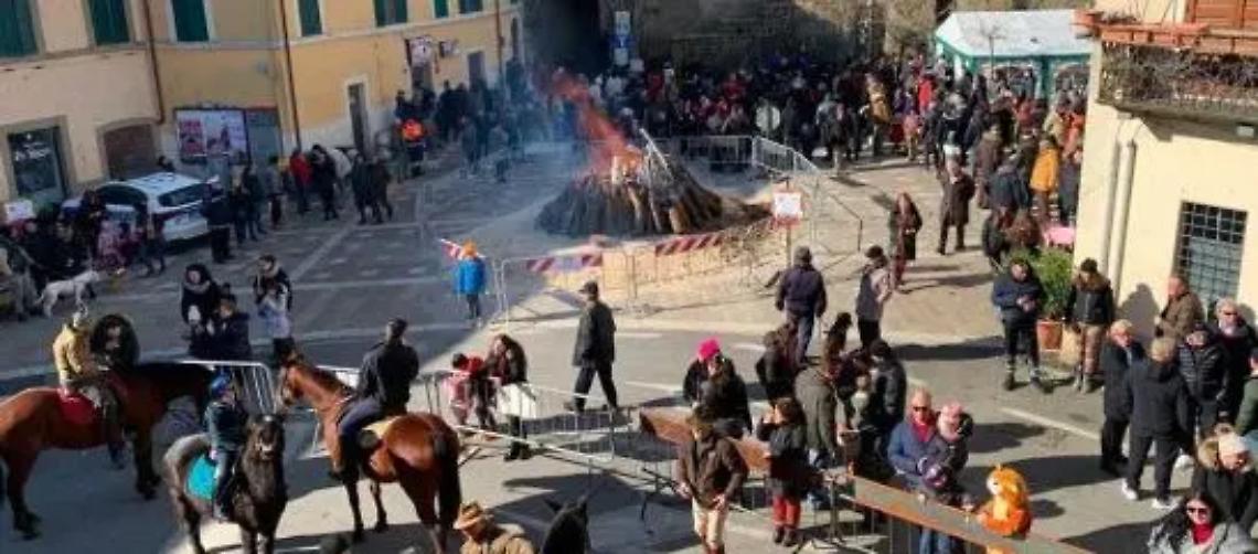 Sant&rsquo;Antonio Abate, grande partecipazione dei cittadini