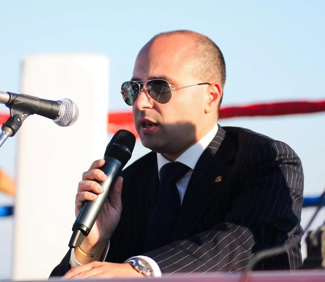 Grando &ldquo;licenzia&rdquo; l&rsquo;assessore Foschi