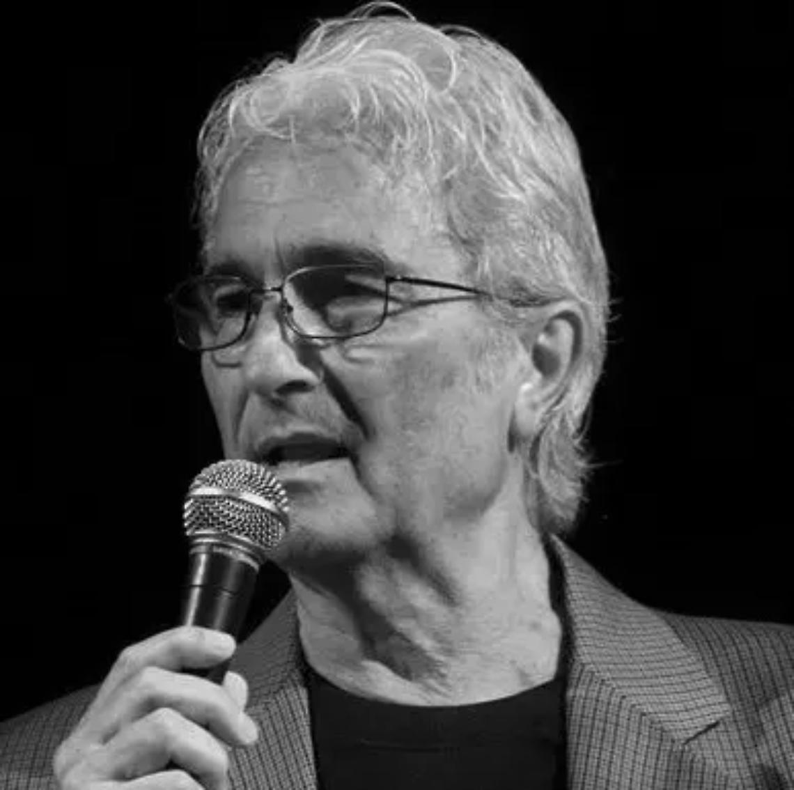 Dopo 50 anni il cantante e bassista dei Rokketti Paparozzi torna in sala d'incisione con ''Always on my mind''