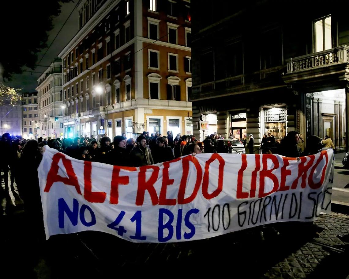 Del Papa nel mirino degli anarchici