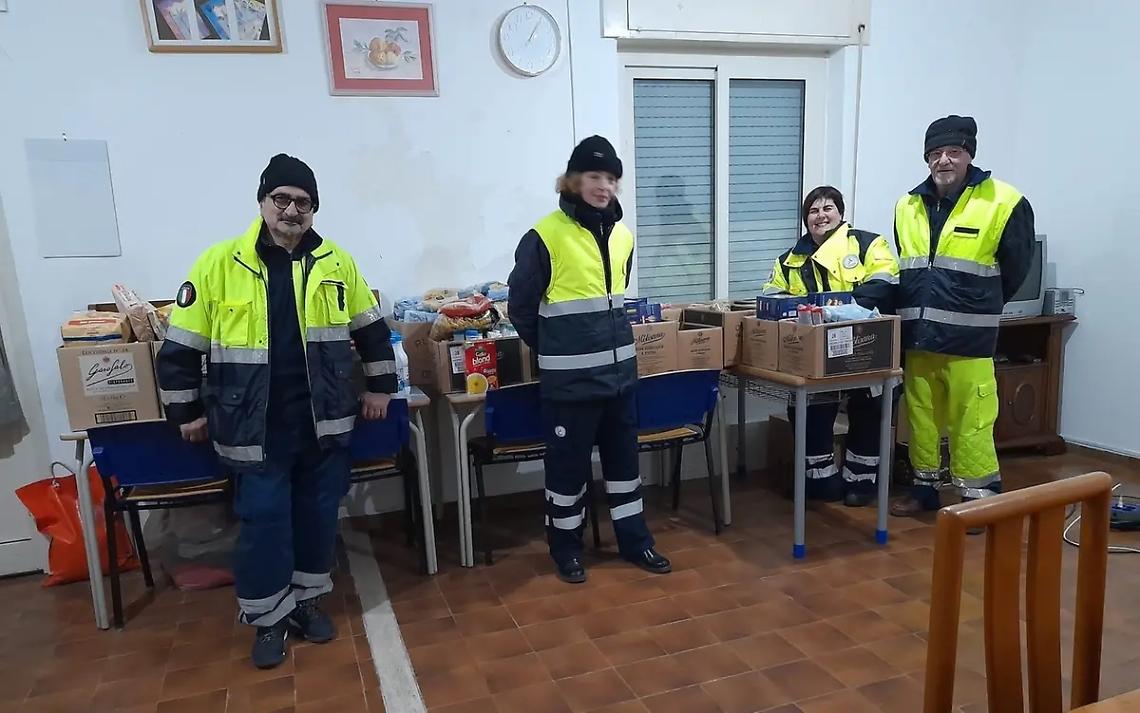 Raccolti circa 450 chili di derrate alimentari