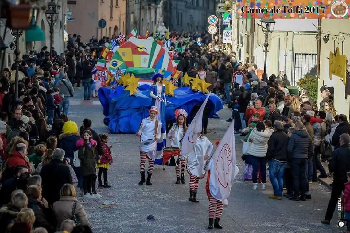 Maschere e divertimento a Santa Severa nord