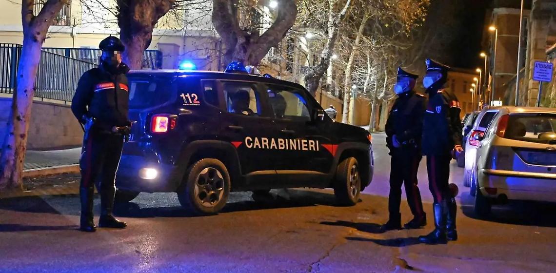 Carabinieri aggrediti in caserma