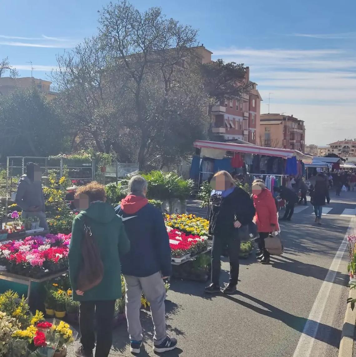 Mercato viale Nenni, il trasferimento non piace