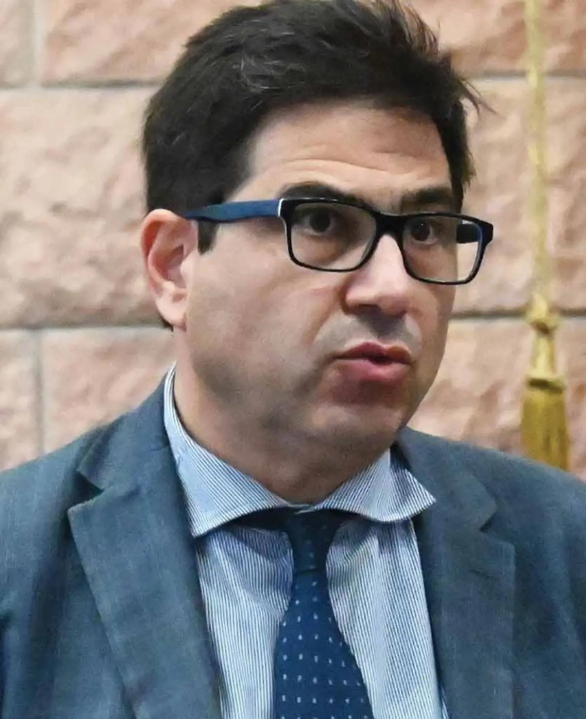 Caos alla sbarra: entrano solo i primari