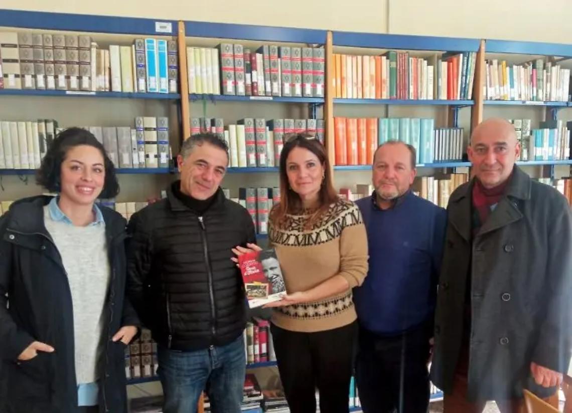 Giornata del ricordo, l&rsquo;Universit&agrave; Agraria di Tarquinia ha donato un libro su Norma Cossetto all&rsquo;istituto Vincenzo Cardarelli